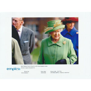 Original Press Photo Queen Elizabeth II Prince Philip 2-6-05 Sandringham